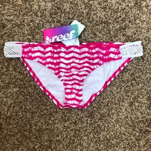REEF New Pink And White Mesh Bikini Bottom Large